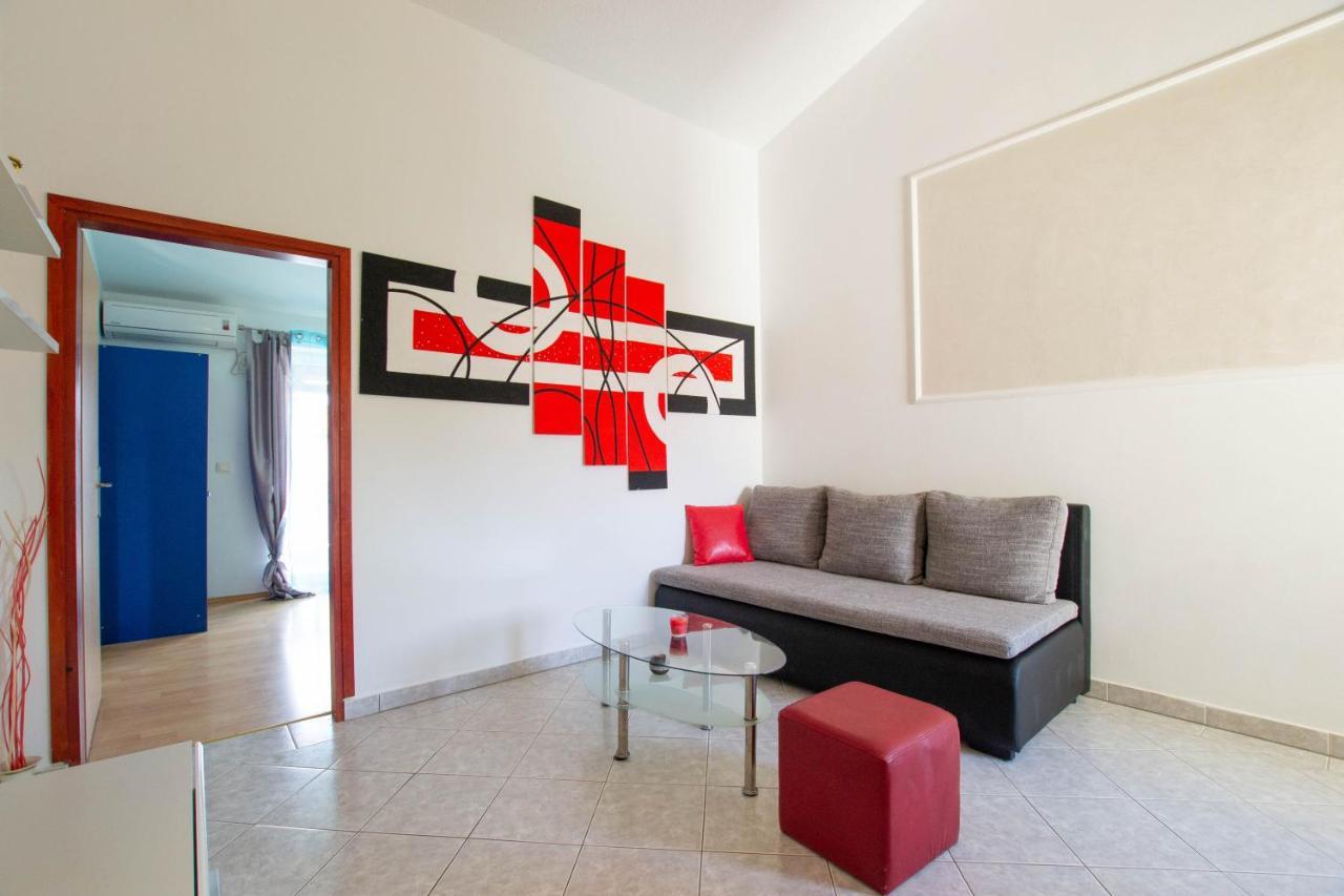 Cozy Apartment With Breakfast On Request 1 Pula Exterior foto