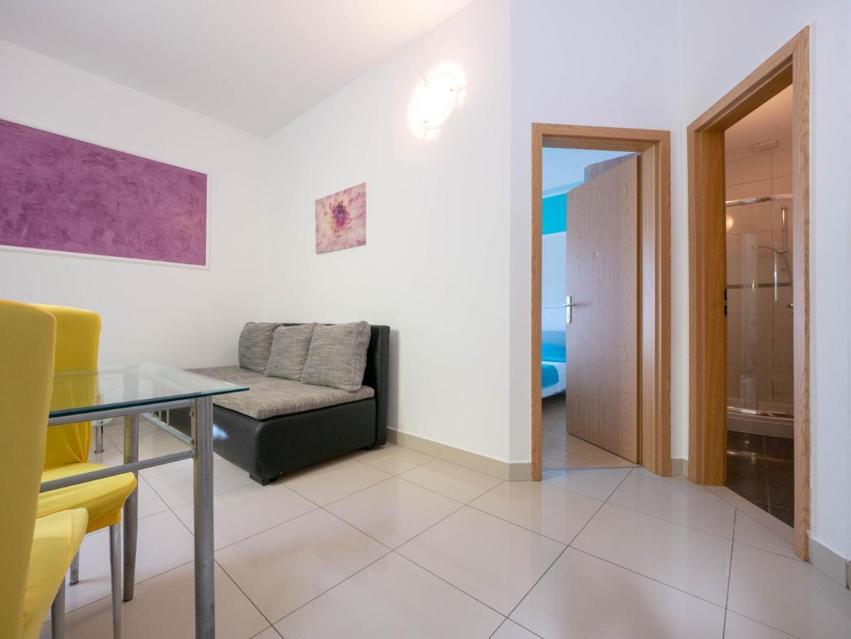 Cozy Apartment With Breakfast On Request 1 Pula Exterior foto
